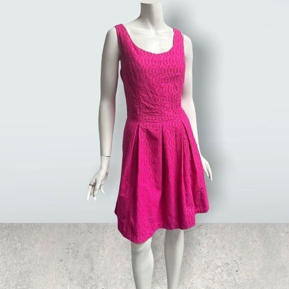Lord & Taylor Barbie Pink Eyelet Sleeveless Side Zipper Fit N Flare Cotton Sz 10 - Picture 3 of 6